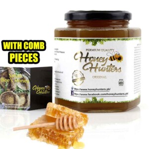 Top Quality Forest Small Bee's Honey With Comb Pieces.