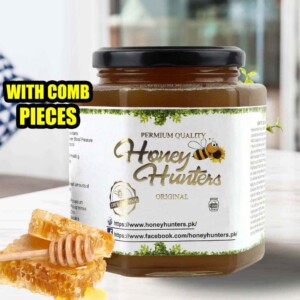 Top Quality Forest Small Bee's Honey With Comb Pieces.